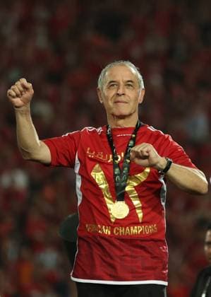 CAIRO, EGYPT - MAY 25: head coach Marcel Koller celebrate on stage with a gold medal after wining the CAF Champions League Final Second Leg match between Al Ahly and Esperance Sportive Tunis at Cairo International Stadium on May 25, 2024 in Cairo, Al Ahly v Esperance Sportive Tunis: Final Second Leg - CAF Champions League Copyright: xPhotoxbyxM.Bayoumy SFSIx