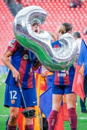 UEFA Women s Champions League 2024 Final: FC Barcelona, Barca Femeni vs. Olympique Lyonnais Feminin Patri Guijarro celebrates, as Barcelona are crowned Champions of Europe after the UEFA Women s Champions League final match between FC Barcelona Femeni and Olympique Lyonnais Feminin on May 25 2024, in Bilbao, Spain Bilbao Estadio de San Mames Bilbao Spain Copyright: xAlexandraxFechetex _ADR7071