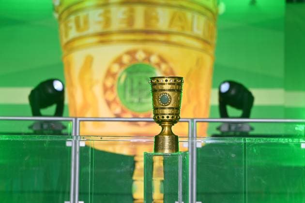 Border motif subject shot Cup,Cup,Trophy before award ceremony Football 81 DFB Pokal Final 2024 1 FC Kaiserslautern Bayer 04 Leverkusen 0 1 am 25 05 2024 , Olympiastadion in Berlin DFL DFB regulations prohibit any use of photographs as image sequences and or quasi video