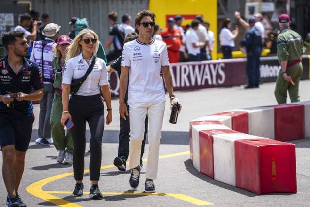 RUSSELL George (gbr), Mercedes AMG F1 Team W15, portrait during the Formula 1 Grand Prix de Monaco 2024, 8th round of the 2024 Formula One World Championship, WM, Weltmeisterschaft from May 23 to 26, 2024 on the Circuit de Monaco, in Monaco - F1 - MONACO GRAND PRIX 2024 DPPI Panoramic  240526_R08_MONACO_DP_DSC09786