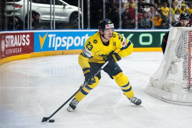 240526 Lucas Raymond of Sweden during the 2024 IIHF Ice Hockey World Championship bronze medal game between Sweden and Canada on May 26, 2024 in Prague Photo Maxim Thore BILDBYRAN kod MT MT0605 ishockey ice hockey ishockey vm sweden canada 2024 iihf ice hockey world championship bbeng bronsmatch sverige kanada  Copyright: MAXIMxTHORE BB240526MT007