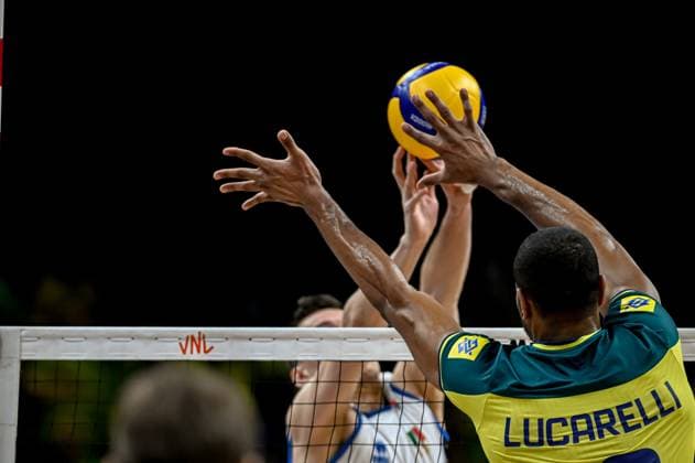 Volleyball, Nations League, Brasilien - Italien Liga das Nações Brasil X Itália RIO DE JANEIRO, RJ - 26.05.2024: LIGA DAS NAÇÕES BRASIL X ITÁLIA - Lucarelli during Brazil (Photo: Pedro Teixeira Fotoarena) x2544509x  PedroxTeixeira