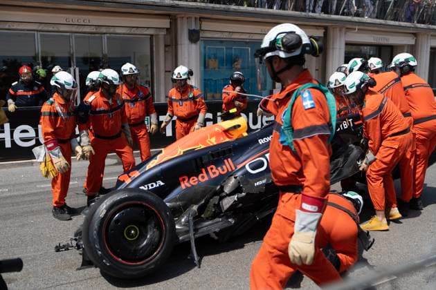 Monaco Grand Prix 2024 Picture by Thomas Maheux SWpix.com - 26 05 2024 - Formula One - Monaco Grand Prix 2024 - Race Day - Crash, Perez, Magnussen and Hulkenberg - Monaco Copyright: x ThomasxMaheux SWpix.comx(t axPhotographyxHubxLtd)xThomasxMaheux SWpix.comx SWP-2488-0312