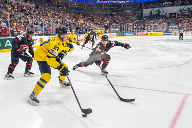PRAGUE, CZECH REPUBLIC MAY 26 Lucas Raymond of Sweden in action against Bowen Byram of Canada R during 2024 IIHF Ice Hockey World Championship Czechia Third Place Match between Sweden and Canada at Prague Arena on May 26, 2024 in Prague, Czech Republic Prague Prague Arena Czech Republic Copyright: xJustPictures.ch JarixPestelaccix jp-en-EuSpIm-JP4_JAR_Sweden_Canada_26May_2024002