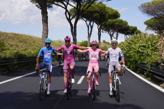 Bilder des Jahres 2024, Sport 05 Mai Sport Themen der Woche KW21 Sport Bilder des Tages The leaders of the four jersey during the stage 21 of the of the Giro d Italia from Rome to Rome, Italy. Sunday, May 26, 2024 cycling  Copyright: xFabioxFerrarix xLaPressex