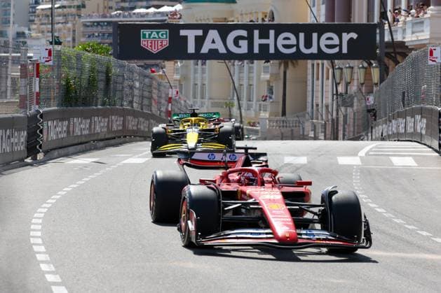 Charles Leclerc Scuderia Ferrari HP , Oscar Piastri McLaren , Race, Monaco Grand Prix, Motorsport, Men, Formula 1, 26 05 2024 Monte Carlo Monaco MCO Copyright: xkolbert-press ChristianxKolbertx