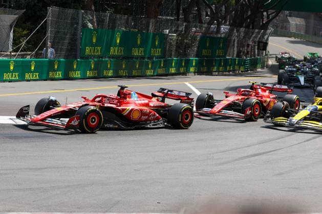 first start, Charles Leclerc Scuderia Ferrari HP , Oscar Piastri McLaren , Carlos Sainz jr Scuderia Ferrari HP , Race, Monaco Grand Prix, Motorsport, Men, Formula 1, 26 05 2024 Monte Carlo Monaco MCO Copyright: xkolbert-press ChristianxKolbertx