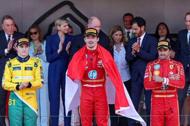 l r 2nd place Oscar Piastri McLaren , Winner Charles Leclerc Scuderia Ferrari HP , 3rd place Carlos Sainz jr Scuderia Ferrari HP , Race, Monaco Grand Prix, Motorsport, Men, Formula 1, 26 05 2024 Monte Carlo Monaco MCO Copyright: xkolbert-press ChristianxKolbertx