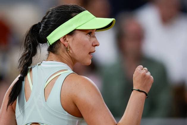 26 05 2024 Tennis, French Open 2024 Roland Garros, FRA, Paris, Women™s Singles Court Philippe Chatrier FIRST ROUND Eva Lys GER Caroline Garcia FRA Picture from left Eva Lys GER , makes fist Copyright: HMBxMedia AntonioxBorga