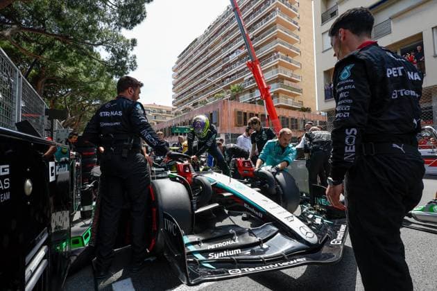 44 Lewis Hamilton GBR, Mercedes AMG Petronas F1 Team , F1 Grand Prix of Monaco at Circuit de Monaco on May 26, 2024 in Monte Carlo, Monaco Photo by HOCH ZWEI Monte Carlo Monaco