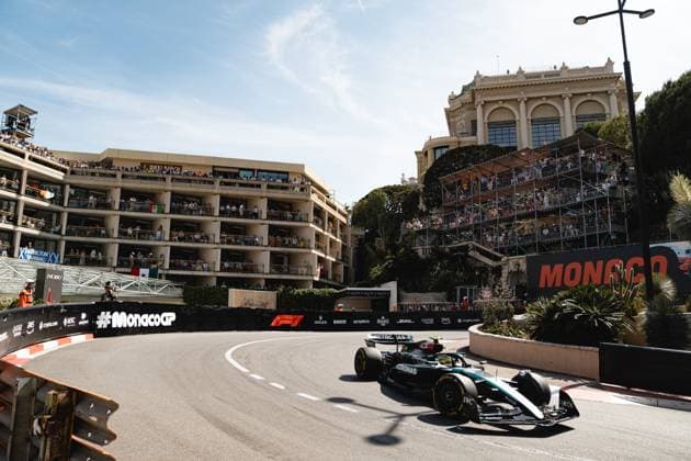 Monaco Grand Prix 2024 Picture by Thomas Maheux SWpix.com - 26 05 2024 - Formula One - Monaco Grand Prix 2024 - Monte Carlo, Monaco - Race - Lewis Hamilton Mercedes Monte Carlo Monaco Monaco Copyright: x xSWpix.comx(t axPhotographyxHubxLtd)xThomasxMaheux SWpix.comx SWP-2488-0339
