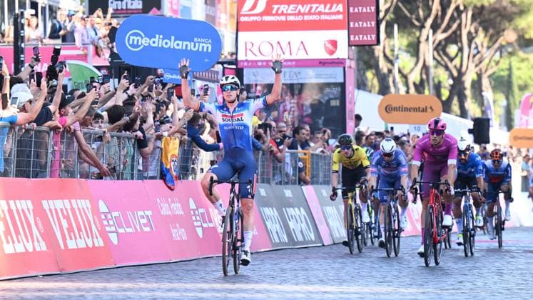 26-05-2024 Giro D italia; Tappa 21 Roma - Roma; 2024, Soudal - Quick Step; 2024, Lidl - Trek; Merlier, Tim; Milan, Jonathan; Roma; 