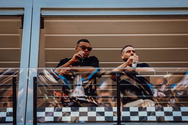 FORMULA 1 GRAND PRIX DE MONACO SPORTPIXPRESS MAXPPP - MONACO 26 05 2024 FORMULA 1 GRAND PRIX DE MONACO mbappe (kylian) leaning on the FIA balcony before the race MONACO CIRCUIT DE MONACO MONACO  Copyright: xMAXPPPxSPORTPIXPRESSx HD1252 HD1252