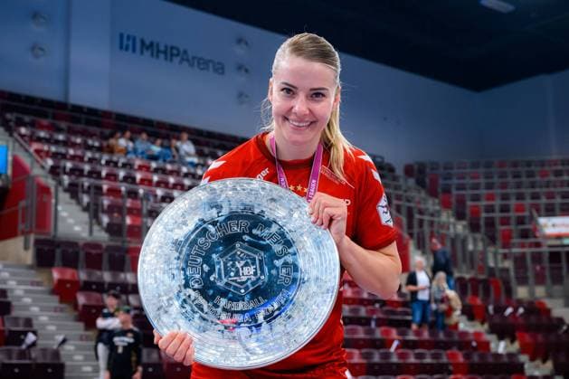 Bietigheim, Germany 25 May 2024 HBF SG BBM Bietigheim HSG Blomberg Noemi Hafra Bietigheim with the championship trophy Ludwigsburg MHP Arena Baden Württemberg Germany