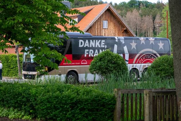 Arrival DFB team comes together in Blankenhain 20240526 The German senior mens national team came together today in Blankenhain in Thuringia to prepare for the European Home Championship in the next few days until 31 May 2024 By the evening, the national players had arrived at the Spa GolfResort Weimarer Land and were welcomed by numerous fans There were also one or two autographs