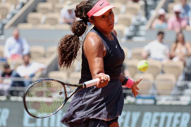Naomi Osaka of Japan plays against Lucia Bronzetti of Italy during their first round match of the French Tennis Open at Roland Garros in Paris, France, on Sunday, May 26, 2024. Osaka won 6-1, 4-6, 7-5.  PAR20240526118 MAYAxVIDON-WHITE