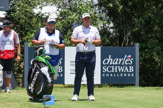 FORT WORTH, TX - MAY 26: Sepp Straka (AUT) looks over the 9th hole during the Charles Schwab Challenge on May 26, 2024 at Colonial Country Club in Fort Worth, TX. (Photo by George Walker Icon Sportswire) GOLF: MAY 26 PGA, Golf Herren Charles Schwab Challenge EDITORIAL USE ONLY Icon240526021