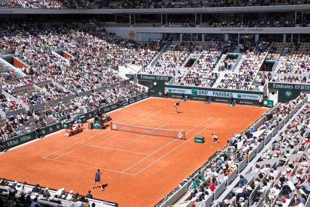 Internationaux de France de tennis de Roland Garros 2024 Ã Paris Carlos Alcaraz sert lors de son match contre Jeffrey John Wolf - Internationaux de France de Tennis de Roland Garros 2024 - Jour 1 Ã Paris le 26 Mai 2024. Bertrand Rindoff Bestimage 2024 Tennis French Open of Roland Garros - Day 1 in Paris, France France  Copyright: xBERTRANDxRINDOFFxPETROFFx xBESTIMAGExBERTRANDxRINDOFFxPETROFFx xBESTIMAGEx