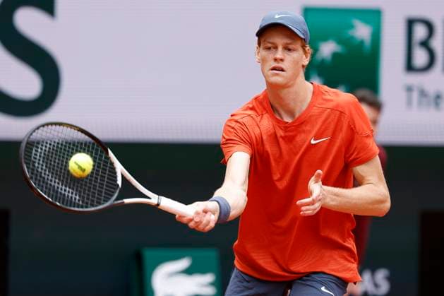 May 27, 2024, Paris, Paris, France: Jannik Sinner(ITA) in action during the tennis Grand Slamt of Roland Garros 2024, day 1, match between Christopher Eubanks (USA) and Jannik Sinner(ITA) at Roland Garros Stadium - on May 23 2024.Paris - France Paris France - ZUMAb253 20240527_zsp_b253_006 Copyright: xLoicxBaratouxx