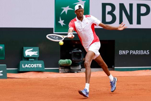 May 27, 2024, Paris, Paris, France: Christopher Eubanks (USA) in action during the tennis Grand Slamt of Roland Garros 2024, day 1, match between Christopher Eubanks (USA) and Jannik Sinner(ITA) at Roland Garros Stadium - on May 23 2024.Paris - France Paris France - ZUMAb253 20240527_zsp_b253_024 Copyright: xLoicxBaratouxx