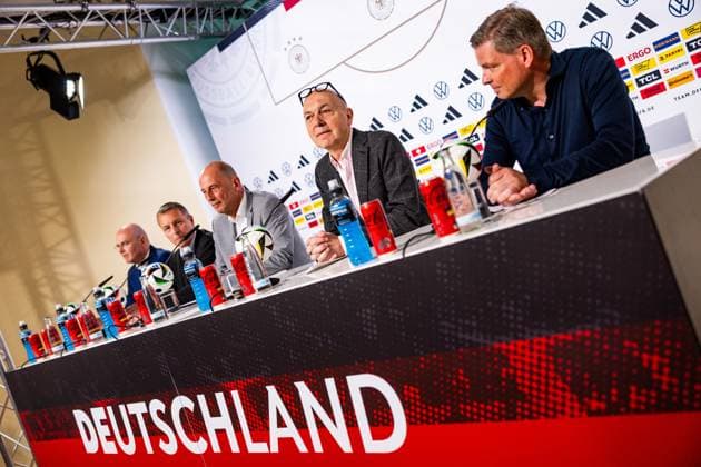 27 05 2024, GER, Football, Men, Season 2023 2024, DFB National Team Training Camp Blankenhain Opening Press Conference at Blankenhain Castle The opening press conference will be attended by Wolfgang Tiefensee Thuringian Minister of Economic Affairs Bernd Neuendorf DFB President Jens Kramer Mayor Blankenhain 99444 Blankenhain Castle Blankenhain Thuringia Germany