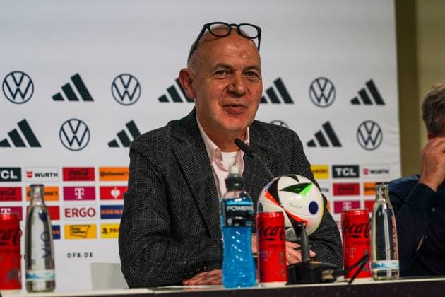 DFB President Bernd Neuendorf with Thuringias Economics Minister Wolfgang Tiefensee Blankenhain 27 05 2024 Training camp for the German national team in preparation for the European Championship, Golf Resort Weimarer Land