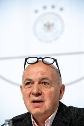 Bernd Neuendorf DFB Praesident , GER, Press conference DFB football mens national team Germany, training camp Blankenhain, UEFA European Football Championship 2024, 27 05 2024 DFB regulations prohibit any use of photographs as image sequences and or quasi video GER, Press conference DFB football mens national team Germany, training camp Blankenhain, UEFA European Football Championship 2024, 27 05 2024 Blankenhain Copyright: xEibner-Pressefoto Memmlerx EP_MMR