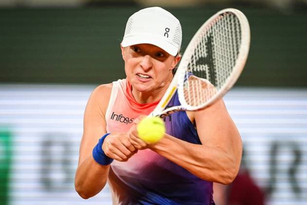Sport Bilder des Tages May 27, 2024, Paris, France, France: Iga SWIATEK of Poland during the second day of Roland-Garros 2024, French Open 2024, Grand Slam tennis tournament at the Roland-Garros Stadium on May 27, 2024 in Paris, France. Paris France - ZUMAm308 20240527_zsp_m308_002 Copyright: xMatthieuxMirvillex