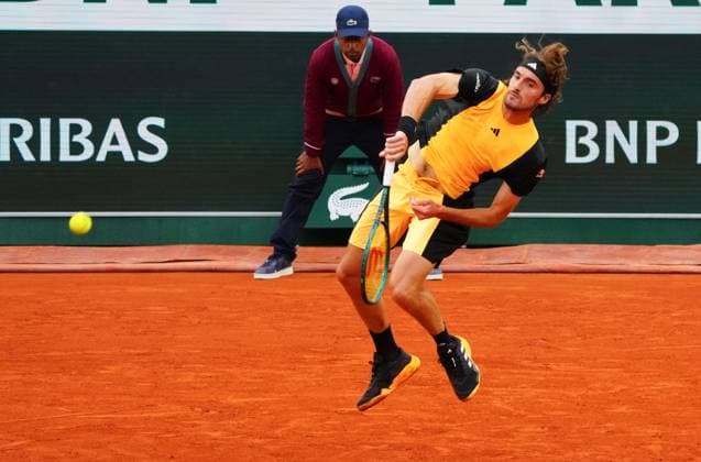 Stefanos Tsitsipas in first round action French Open Tennis, Day 2, Tennis, Roland Garros, Paris, France - 27 May 2024  Copyright: xJavierxGarcia Shutterstockx 14506169q