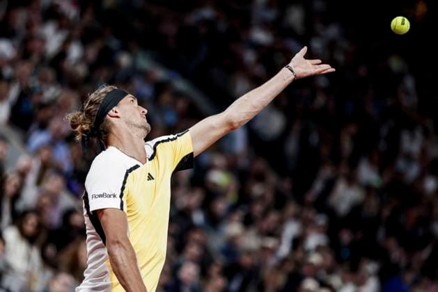 TENNIS - French Open 2024 PARIS,FRANCE,27.MAY.24 - TENNIS - ATP, Tennis Herren World Tour, French Open, Roland Garros, Grand Slam. Image shows Alexander Zverev (GER).  GEPAxpictures xPatrickxSteiner