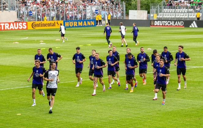Football, men, season 2023 2024, German national team, European Championship preparation, public training in Jena, in the picture Thomas Müller Germany , 27 05 2024, Copyright: xSebastianxRäppold MatthiasxKochx