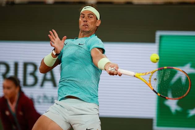 27 05 2024 Tennis, French Open 2024 Roland Garros, FRA, Men™s Singles Court Philippe Chatrier FIRST ROUND Alexander Zverev Germany Rafael Nadal Spain Picture from left Rafael Nadal Spain plays a forehand, concentrated Copyright: HMBxMedia AntonioxBorga