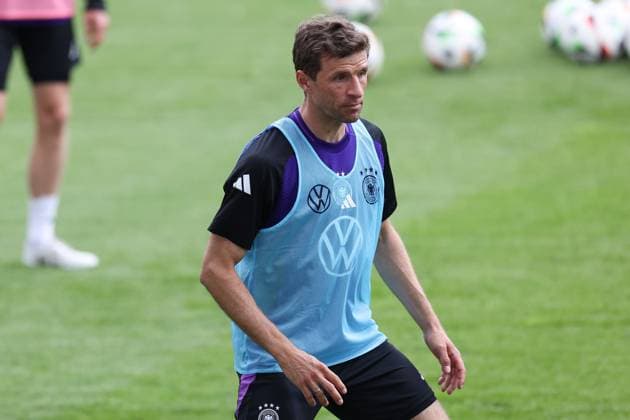 European Championship soccer training camp public training session on 27 05 2024 at Ernst Abbe Sportfeld in Jena Thomas Müller Germany xMSx
