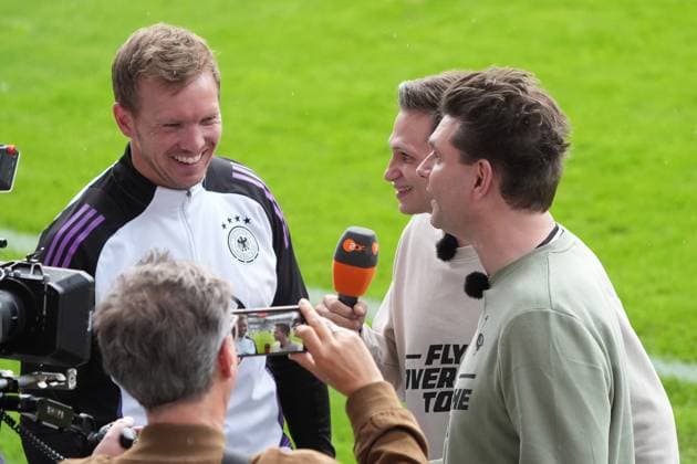 Fabian Köster and Lutz van der Horst from the heute Show in an interview with national coach Julian Nagelsmann Germany Germany Jena 27 05 2024 Public training camp for the German national team in preparation for the European Championship, Ernst Abbe Sportfeld