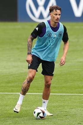 European Championship soccer training camp public training session on 27 05 2024 at Ernst Abbe Sportfeld in Jena Robin Koch Germany xMSx