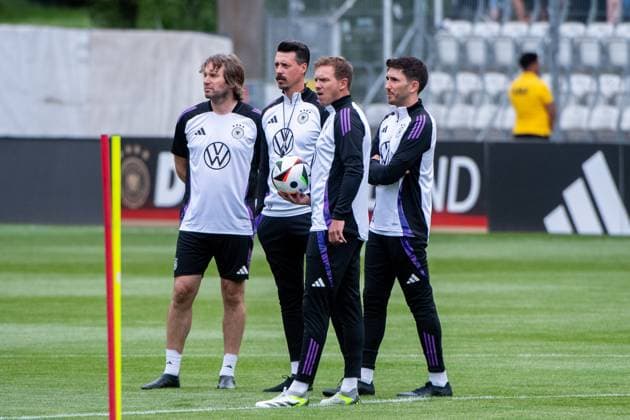 Julian Nagelsmann Germany, National Coach , Sandro Wagner Germany, Co Coach , Benjamin Glueck Germany, Co Coach , GER, Training DFB Fussball Herren Nationalmannschaft Deutschland, Oeffentliches Auftakttraining Jena, UEFA Fussball Europameisterschaft 2024, 27 05 2024 DFB regulations prohibit any use of photographs as image sequences and or quasi video GER, Training DFB Fussball Herren Nationalmannschaft Deutschland, Oeffentliches Auftakttraining Jena, UEFA Fussball Europameisterschaft 2024, 27 05 2024 Jena Copyright: xEibner-Pressefoto Memmlerx EP_MMR