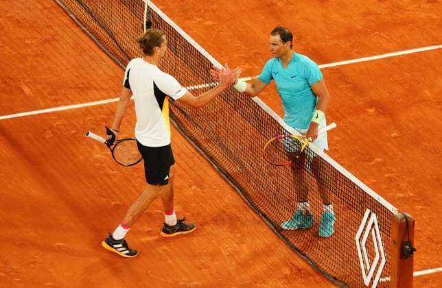 Rafa Nadal shakes hands at the net with Alexander Zverev after his first round defeat French Open Tennis, Day 2, Tennis, Roland Garros, Paris, France - 27 May 2024  Copyright: xJavierxGarcia Shutterstockx 14506169ad