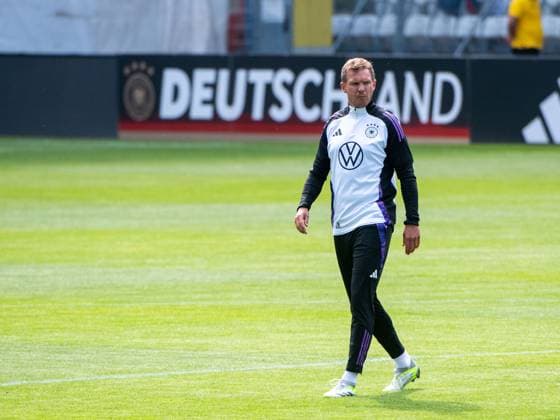 Julian Nagelsmann Germany, national coach before Germany branding, GER, Training DFB Fussball Herren Nationalmannschaft Deutschland, Oeffentliches Auftakttraining Jena, UEFA Fussball Europameisterschaft 2024, 27 05 2024 DFB regulations prohibit any use of photographs as image sequences and or quasi video GER, Training DFB Fussball Herren Nationalmannschaft Deutschland, Oeffentliches Auftakttraining Jena, UEFA Fussball Europameisterschaft 2024, 27 05 2024 Jena Copyright: xEibner-Pressefoto Memmlerx EP_MMR