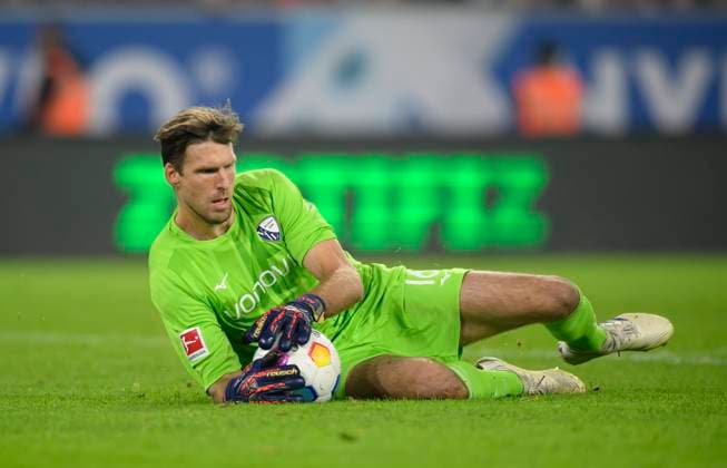Goalkeeper Andreas LUTHE BO action, parade, secures the ball Football 1 Bundesliga, Relegation, Fortuna Duesseldorf D VfL Bochum BO 5 6 i E , on 27 05 2024 in Duesseldorf Germany DFL regulations prohibit any use of photographs as image sequences and or quasi video Â