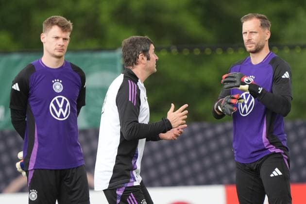 Goalkeeping coach Andreas Kronenberg Germany Germany with goalkeeper Alexander Nübel Germany Germany , goalkeeper Oliver Baumann Germany Germany Germany Blankenhain 28 05 2024 Training camp of the German national team for the European Championship preparation, Golf Resort Weimarer Land