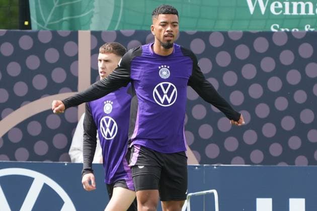 Benjamin Henrichs Germany Germany and Brajan Gruda Germany Germany warming up Blankenhain 28 05 2024 Training camp for the German national team in preparation for the European Championship, Golf Resort Weimarer Land
