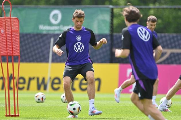 Thomas MUELLER on the ball, action training at the Golf Resort Weimarer Land, training ground German national soccer team, soccer training camp in Blankenhain Thuringia on 27 05 2024,