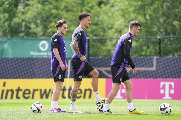 Rocco Reitz Germany Germany , Robin Koch Germany Germany , Pascal Groß Germany Germany Blankenhain 28 05 2024 Training camp for the German national team in preparation for the European Championship, Golf Resort Weimarer Land