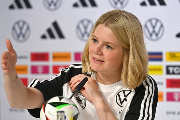 Franziska WUELLE Press spokeswoman DFB, single picture, cropped single motif, portrait, portrait, portrait PRESS CONFERENCE German national football team, football training camp in Blankenhain Thuringia on 27 05 2024, Â