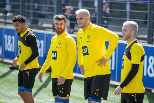 Training Borussia Dortmund, 28 05 2024 from left Jadon Sancho Borussia Dortmund, 10 , Salih Özcan Borussia Dortmund, 6 , Niklas Süle Borussia Dortmund, 25 , Marco Reus Borussia Dortmund, 11 Training session of Borussia Dortmund on 28 05 2024 before the UEFA Champions League final against Real Madrid, training ground Hohenbuschei, Dortmund DFL regulations prohibit any use of photographs as image sequences and or quasi video Copyright: xBEAUTIFULxSPORTS Meuselx