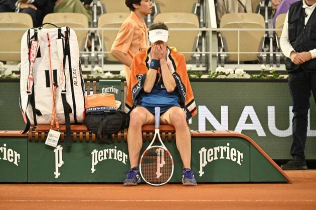 Tennis : Roland Garros 2024 - Alize Cornet - France - Fin de carriere Tennis : Roland Garros 2024 - France - 28 05 2024 ChrysleneCaillaud Panoramic 