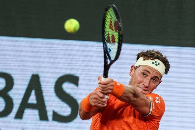 2024 French Open - Day 3 Casper Ruud is playing against Felipe Meligeni Alves in the first round of the men s singles at the Roland Garros French Open tennis tournament on day three in Paris, France, on May 28, 2024. Paris France  Copyright: xIbrahimxEzzatx originalFilename:ezzat-notitle240528_npMUk.jpg