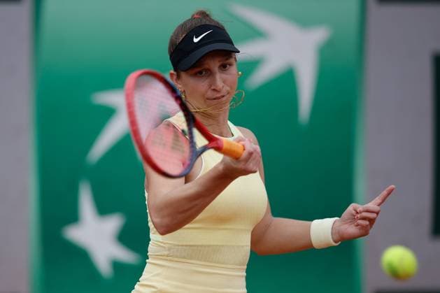 28 05 2024 Tennis, French Open 2024 Roland Garros, FRA, Women™s Singles Court 13 FIRST ROUND Ashlyn Krueger USA Tamara Korpatsch GER Picture from left Tamara Korpatsch GER plays a forehand Copyright: HMBxMedia AntonioxBorga