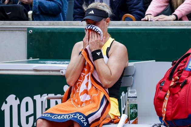 TENNIS - French Open 2024 PARIS,FRANCE,28.MAY.24 - TENNIS - WTA, Tennis Damen Tour, French Open, Roland Garros, Grand Slam. Image shows Angelique Kerber (GER).  GEPAxpictures xPatrickxSteiner