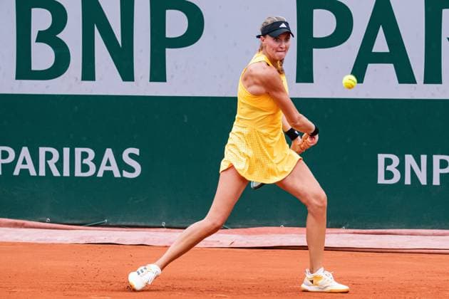 Tennis, French Open, Tag 3 Kristina Mladenovic (FRA) TENNIS : Roland Garros 2024 - Paris - 28 05 2024 BaptisteAutissier Panoramic 